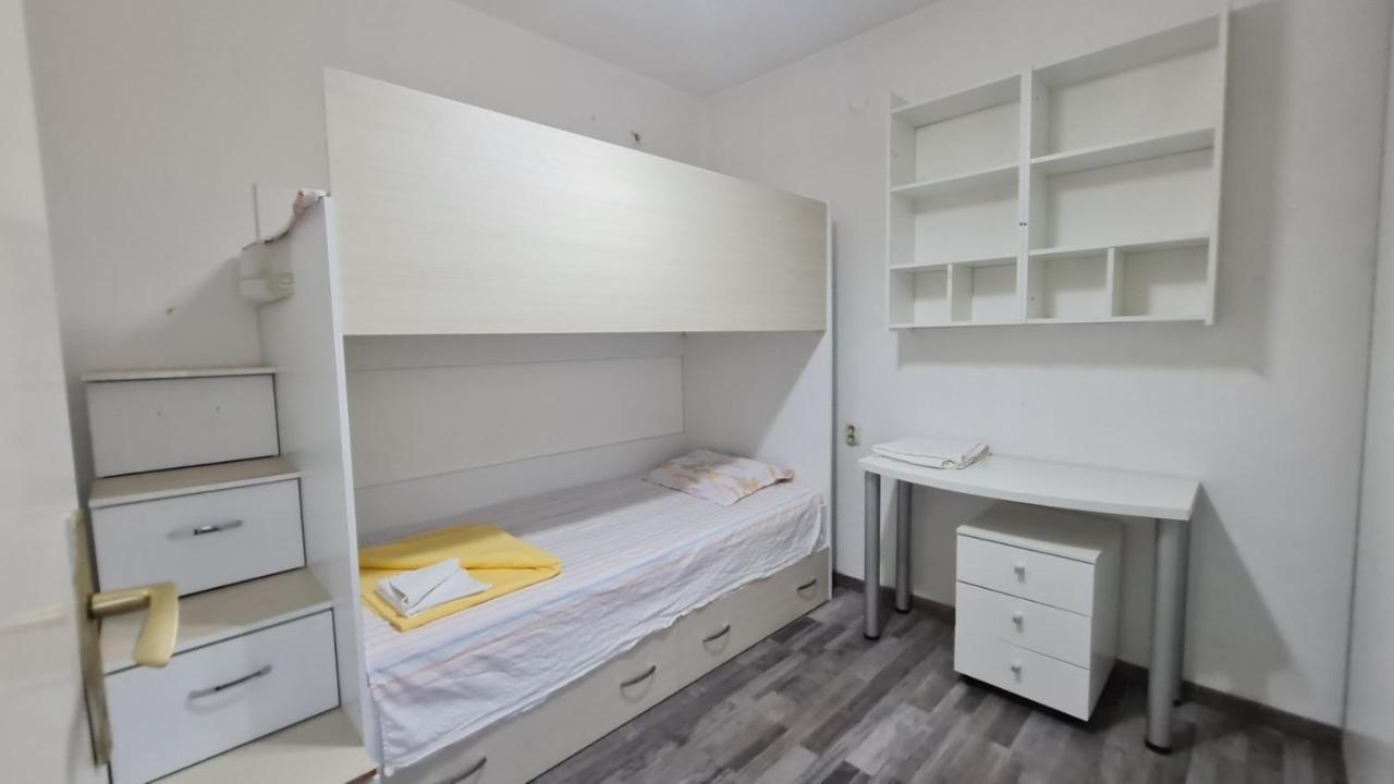 Center Cosy Apartment Σκόπια Εξωτερικό φωτογραφία